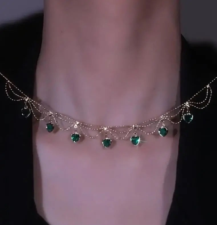 COLLAR ESMERALDAS DE LA ETERNA JUVENTUD