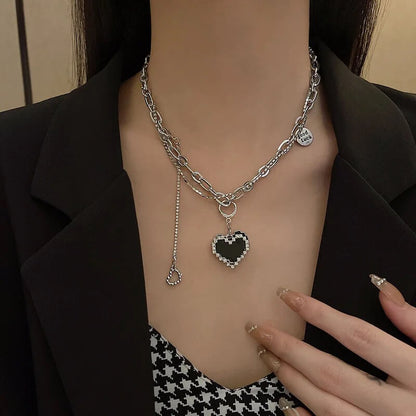 COLLAR DE CORAZONES